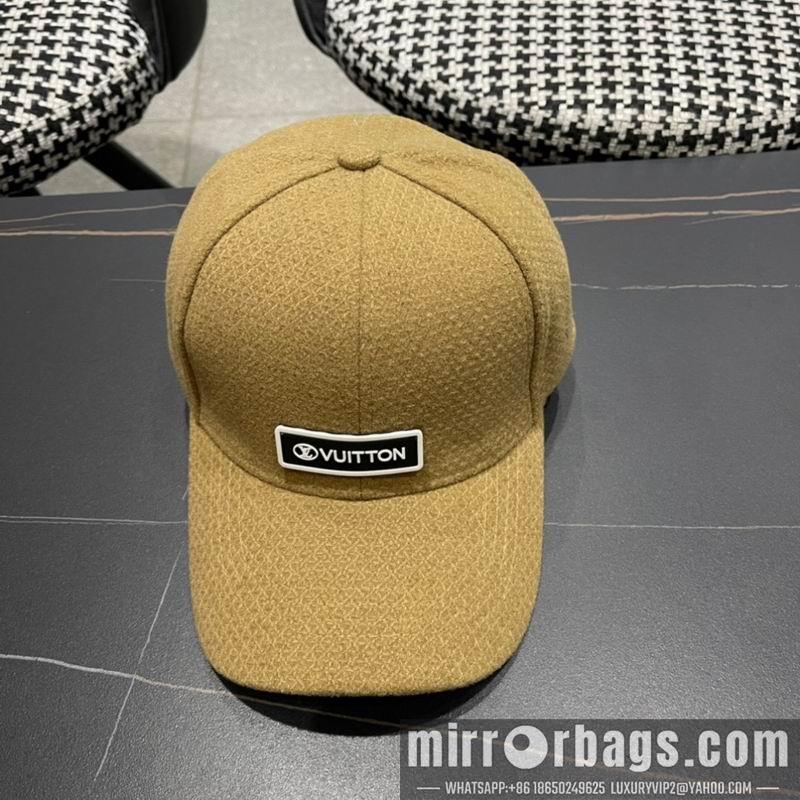Replica LV cap 010701