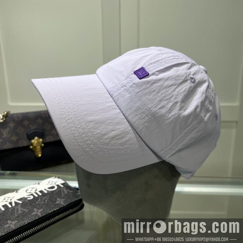 Replica Acne cap 042702