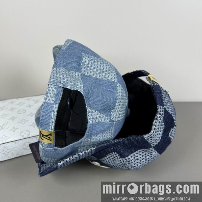 Replica LV cap dx21