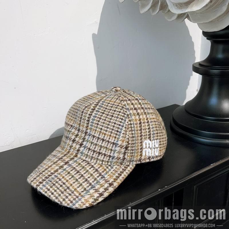 Replica Miumiu cap dx94