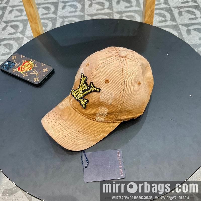 Replica LV cap 042810