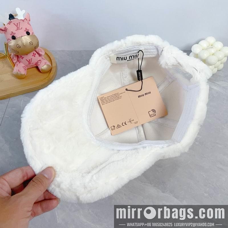 Replica Miumiu cap dx68
