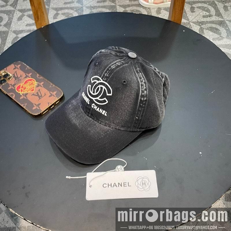 Replica Chanel cap 072304