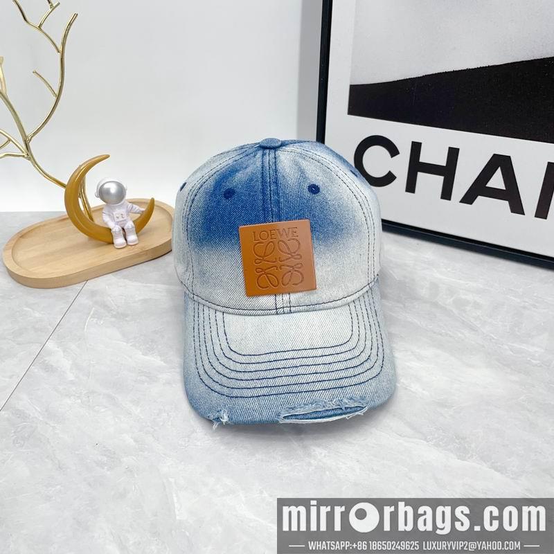 Replica Loewe cap dx48