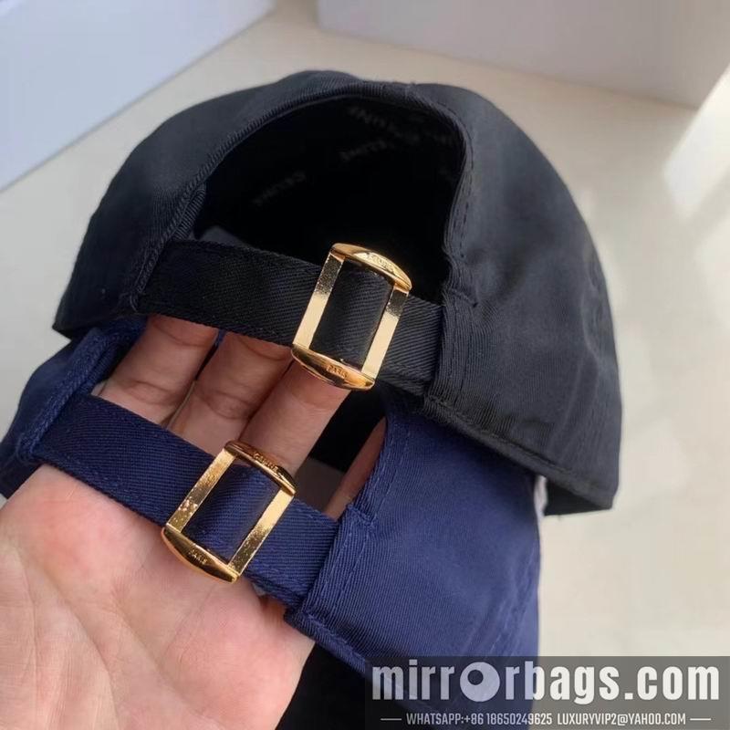 Replica Celine cap dx32