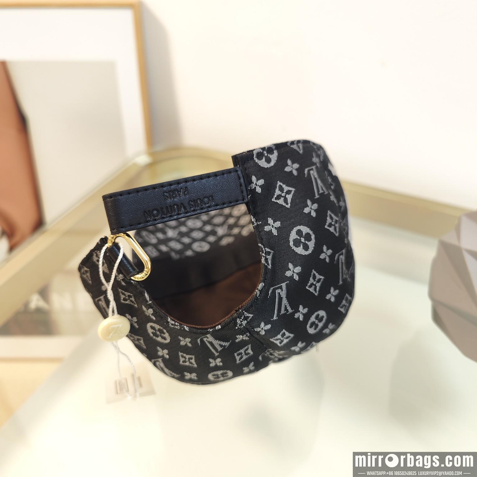 Replica LV cap dx120