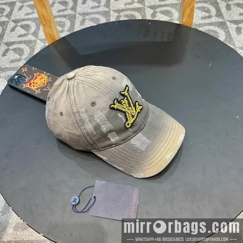 Replica LV cap 042810