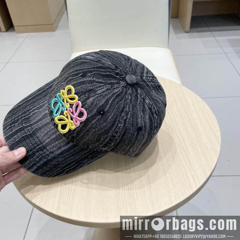 Replica Loewe cap 040201