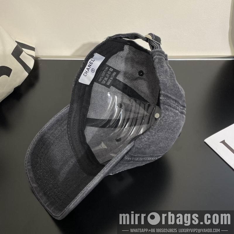 Replica Chanel cap dx05