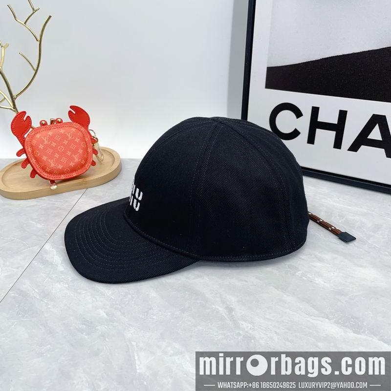 Replica Miumiu cap dx02