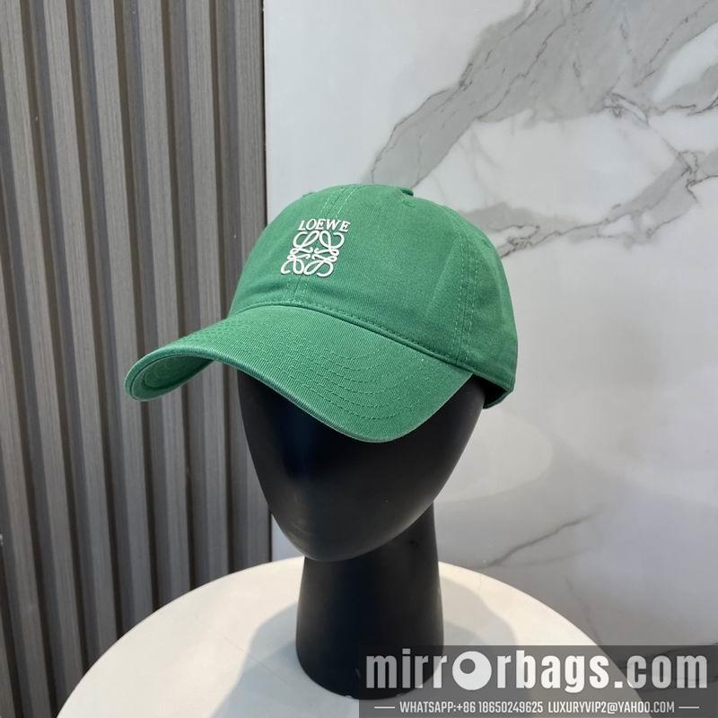 Replica Loewe cap dx49