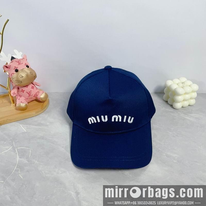 Replica Miumiu cap dx45