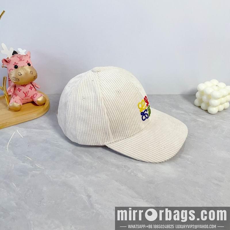 Replica Loewe cap dx15