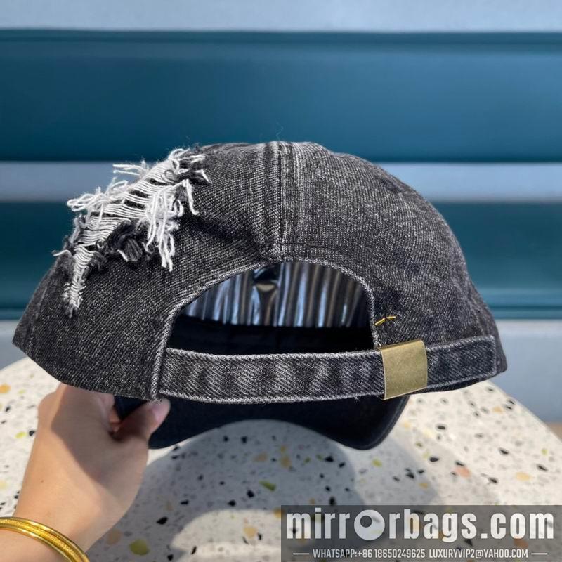 Replica LV cap 072207