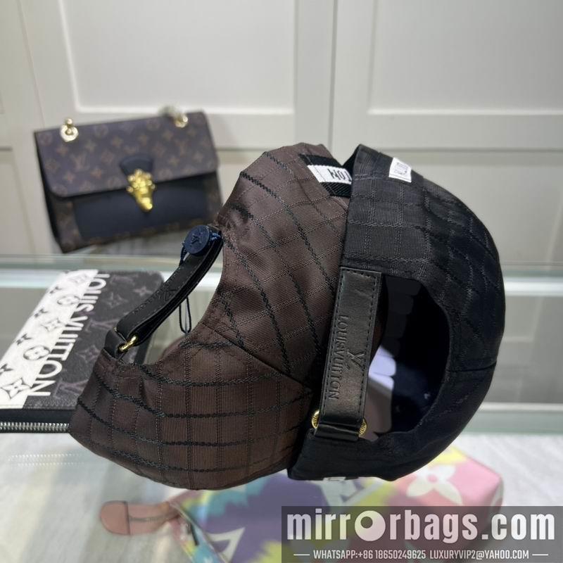 Replica LV cap dx114