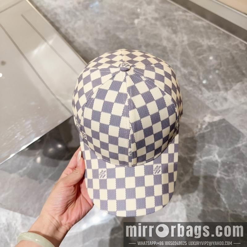 Replica LV cap 071207