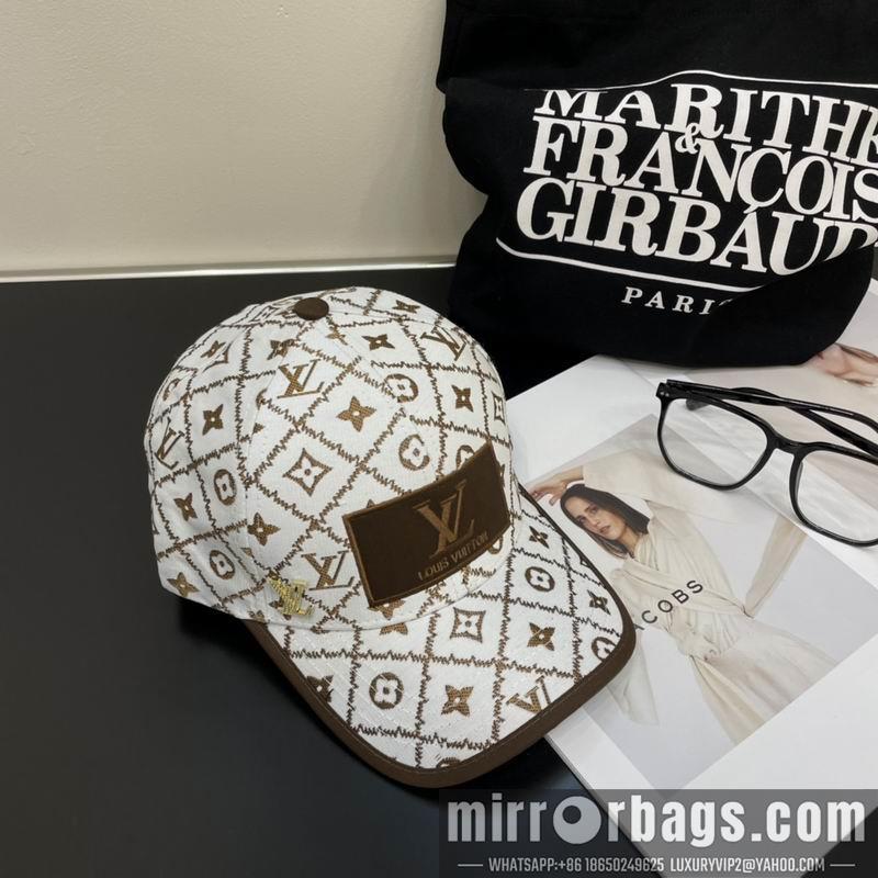 Replica LV Hat 042703