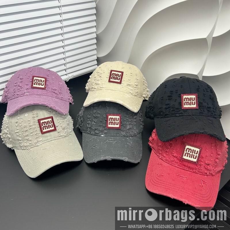 Replica Miumiu cap dx05