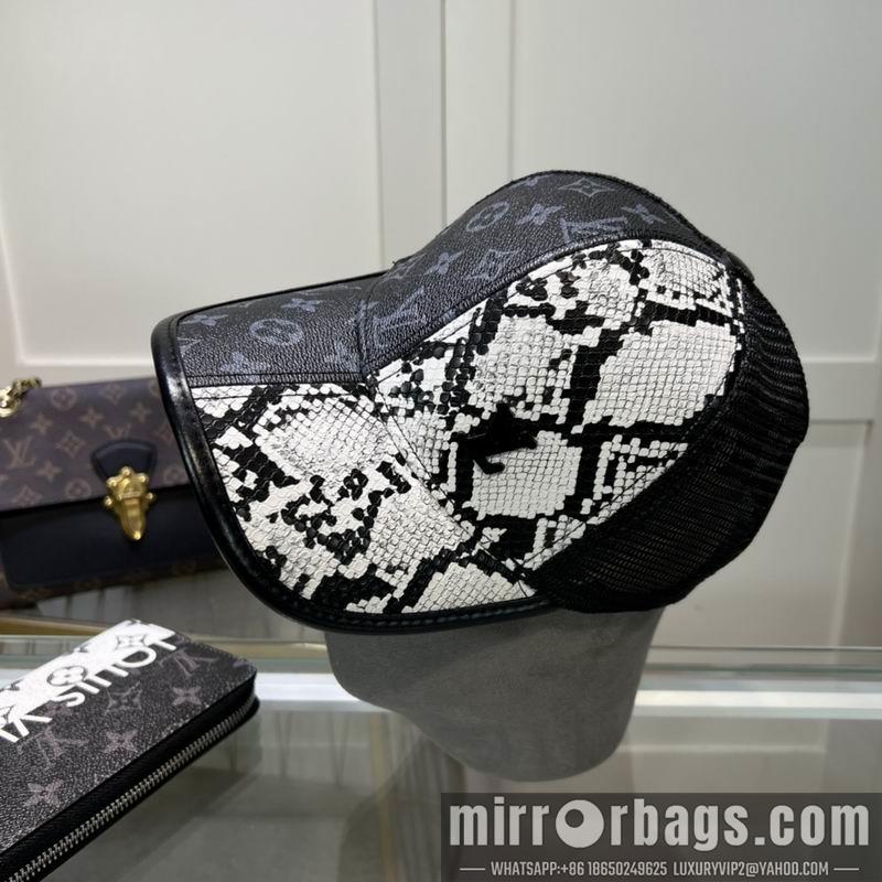 Replica LV cap dx17