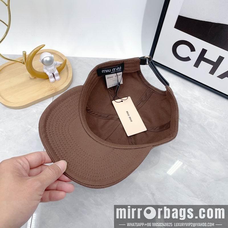 Replica Miumiu cap dx07