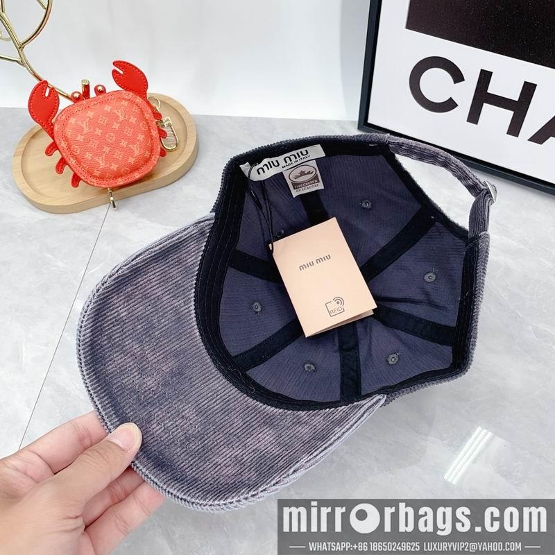 Replica Miumiu cap dx92