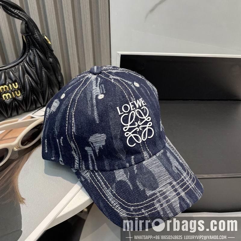 Replica Loewe cap dx53
