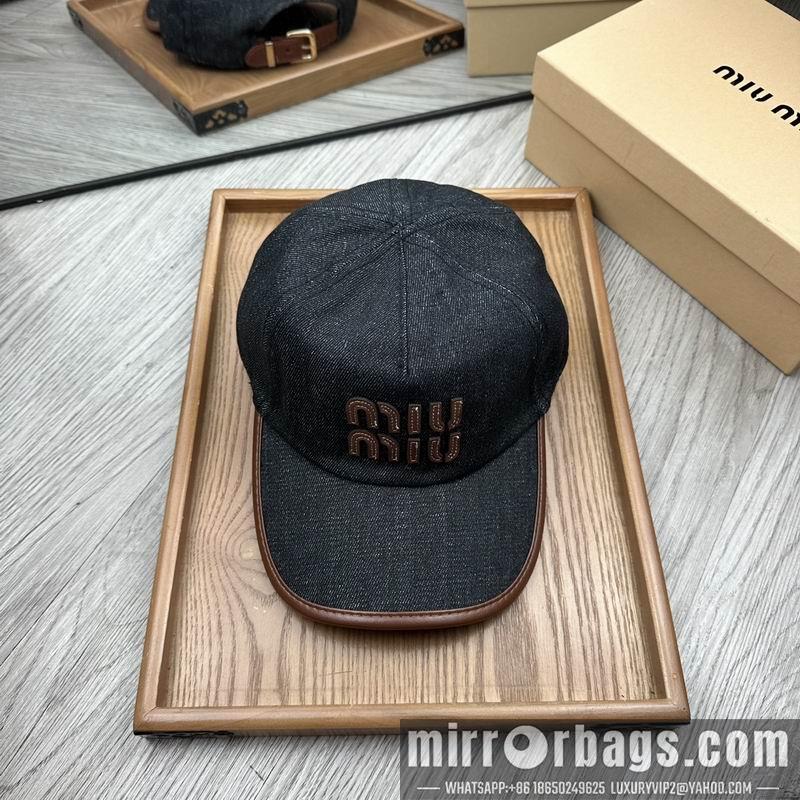 Replica Miumiu cap dx61