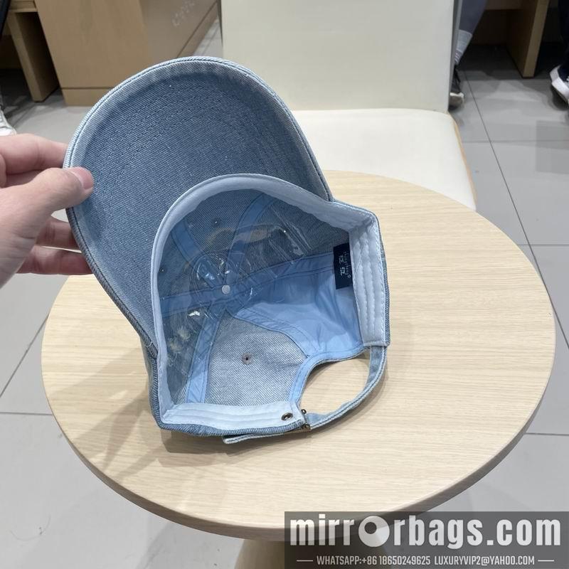 Replica Prada cap 040201