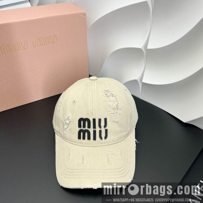 Replica Miumiu cap hm05