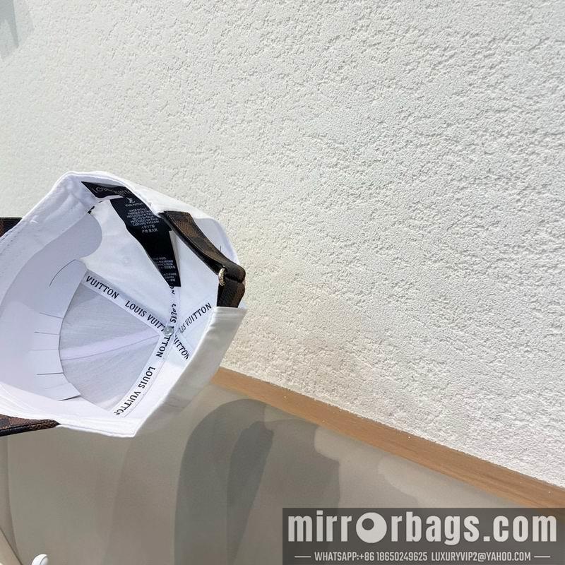 Replica LV Hat 041410