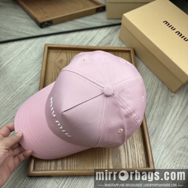 Replica Miumiu cap dx60
