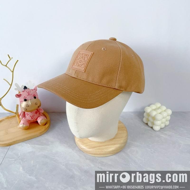Replica Loewe cap dx20