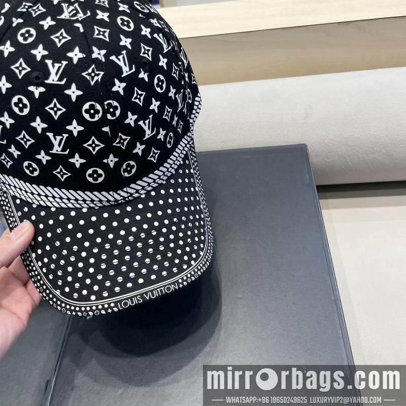 Replica LV Hat 010403