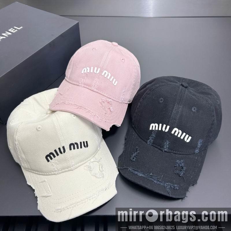 Replica Miumiu cap dx06