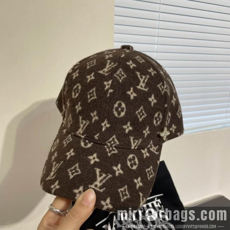 Replica LV Cap 121472