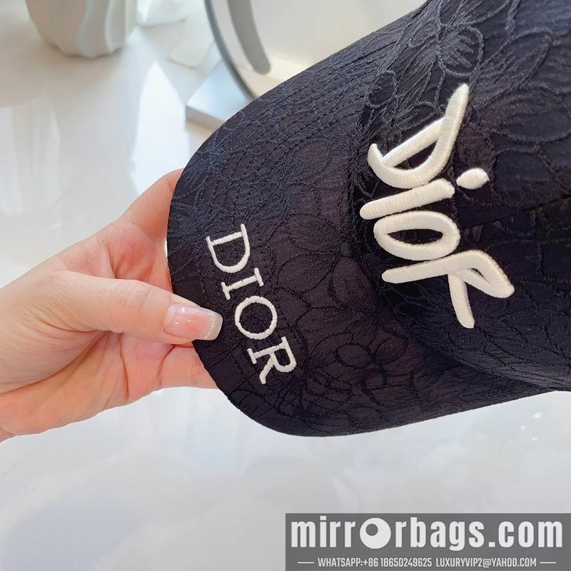 Replica Dior cap dx32