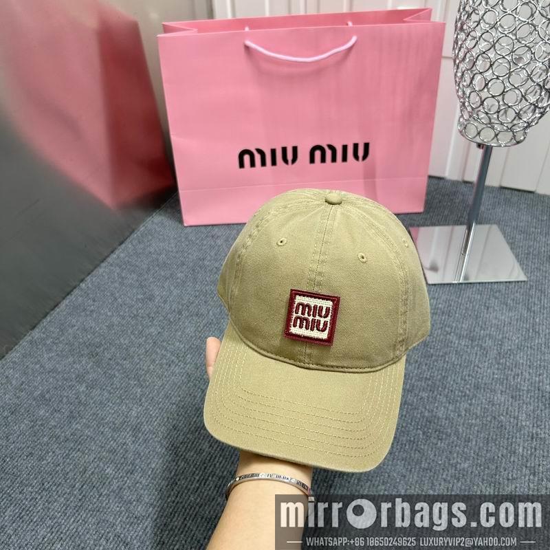 Replica Miumiu cap dx71