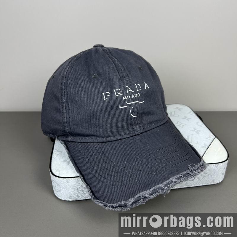 Replica Prada cap dx30