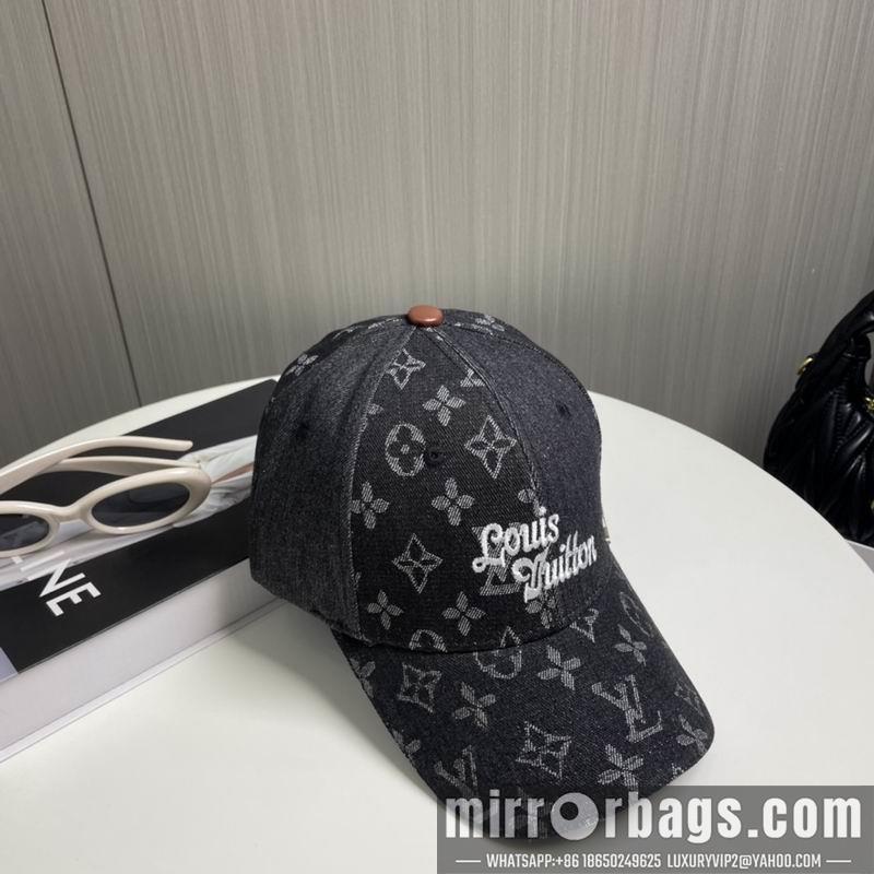 Replica LV cap dx95
