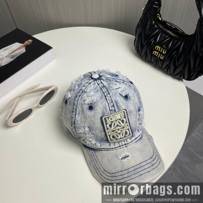 Replica Loewe cap dx50