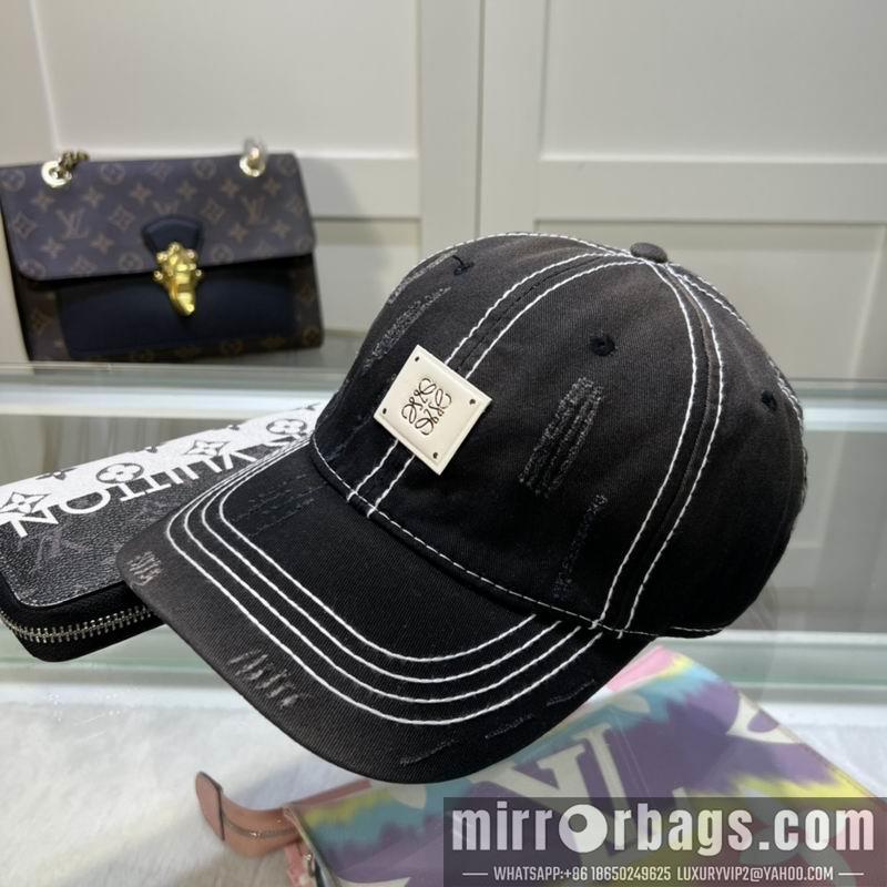 Replica Loewe Hat dx06