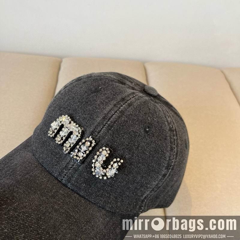 Replica Miumiu cap dx24