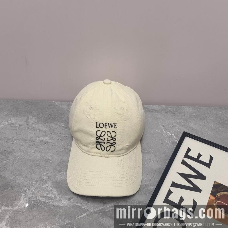 Replica Loewe cap dx09