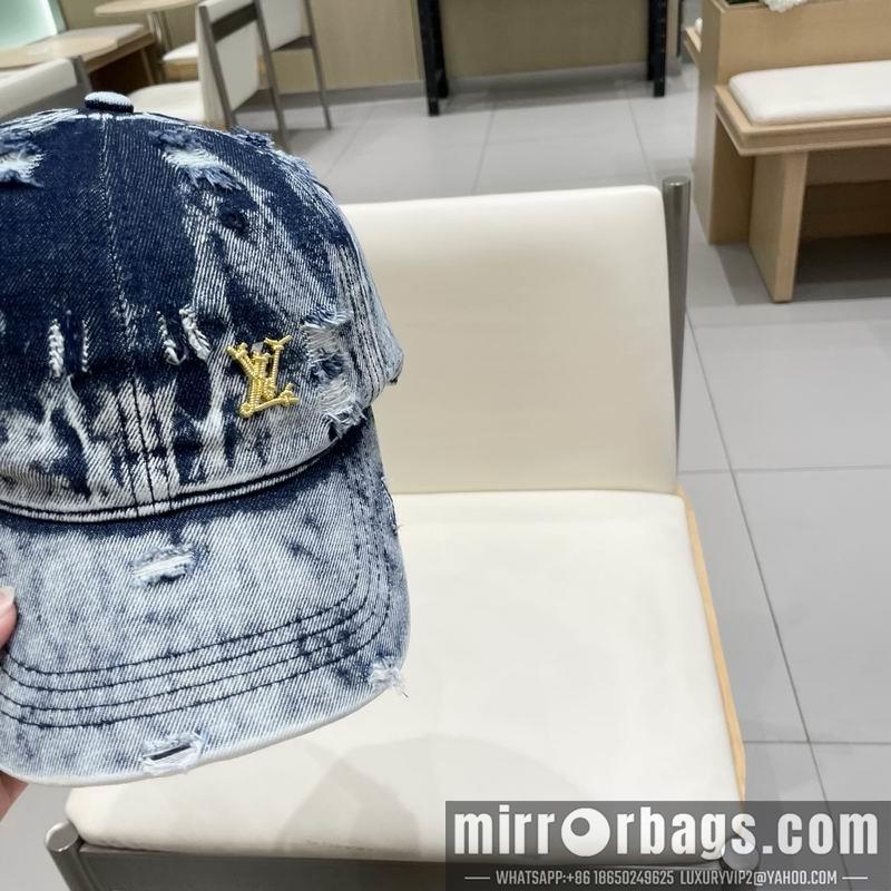Replica LV Cap 032001