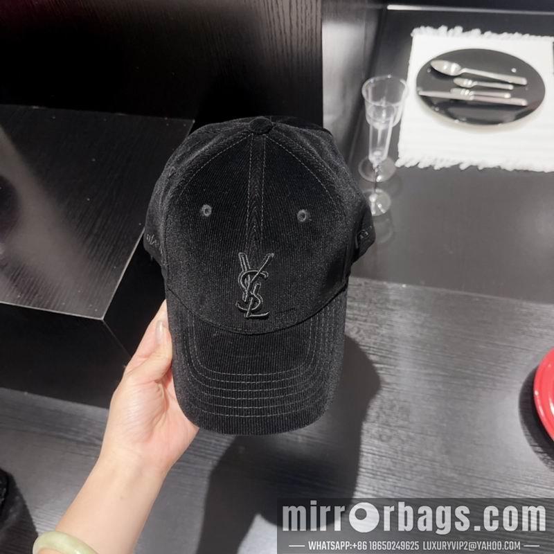 Replica YSL cap dx24