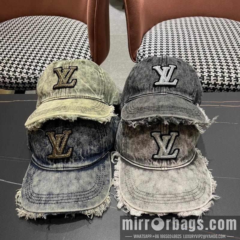 Replica LV cap 071302