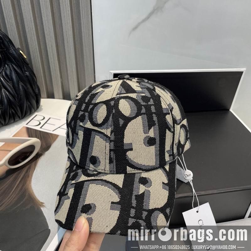 Replica Dior cap dx20