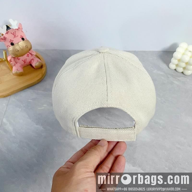 Replica Miumiu cap dx59
