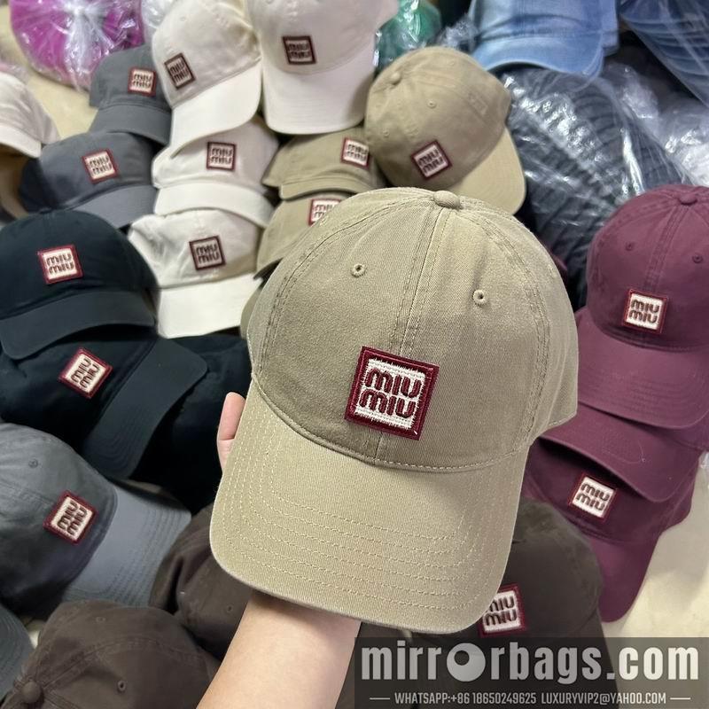 Replica Miumiu cap dx71