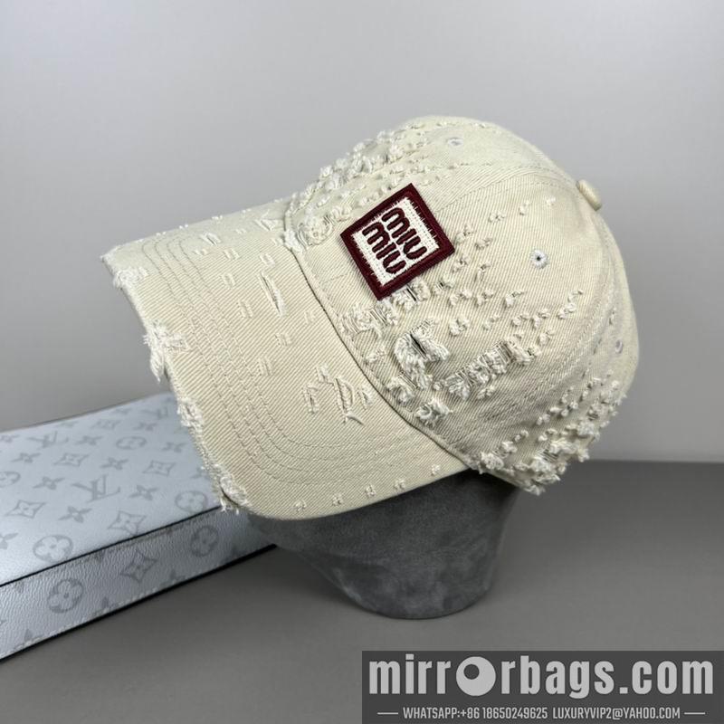 Replica Miumiu cap dx17